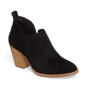 Jeffrey Campbell Rosalee Bootie in black, 8.5